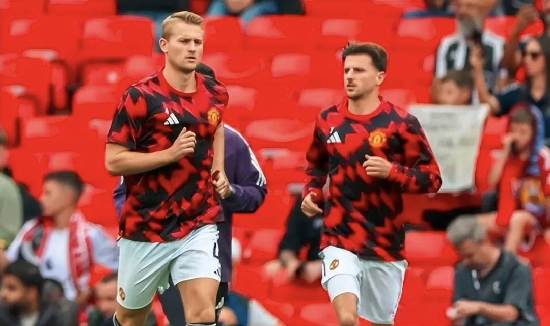 3分生死局!佛系米兰难挡孔蒂“嗜血”抢分,德甲双锋验货战引爆悬念