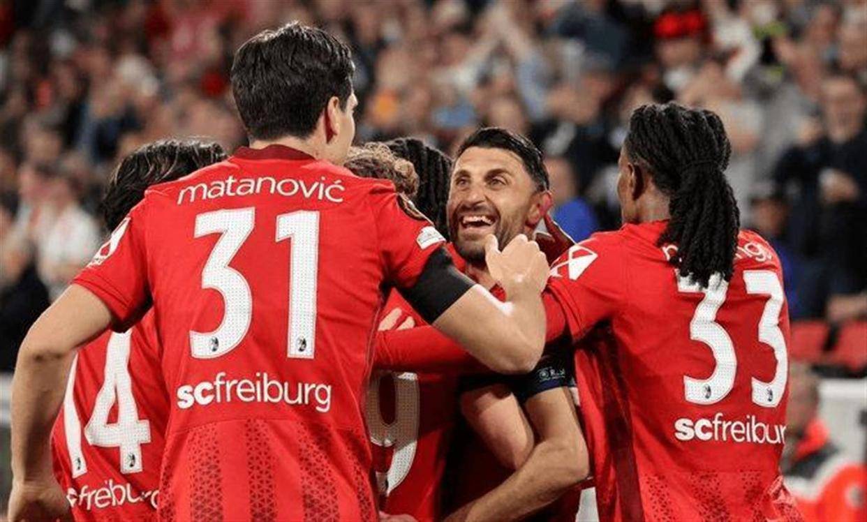 疯狂一夜!欧战3-0、3-1齐开花,英超两队占优,意甲西甲全败